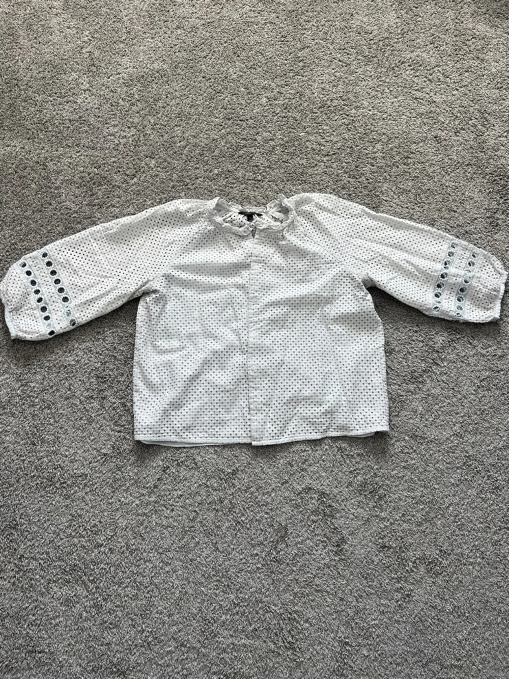 Banana Republic White Eyelet Peasant Blouse Ruffled Trim 3/4 Sleeves - Size XL